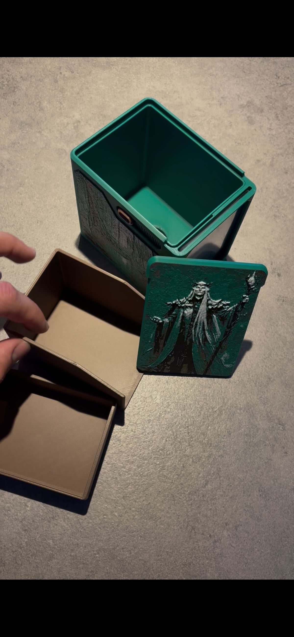 MTG Commander Deck Box – Fully Custom