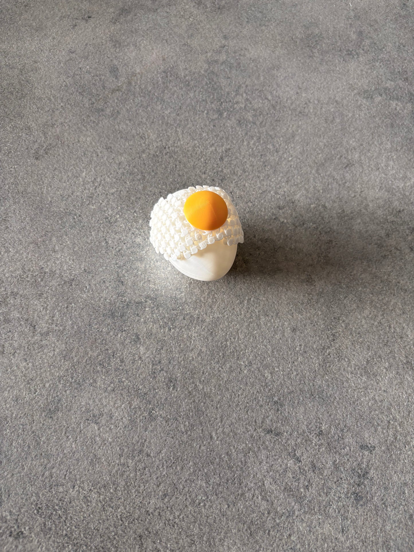 Eggja leikfang
